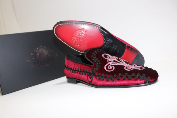 Hand Embroidered Velvet Slip-on Loafer